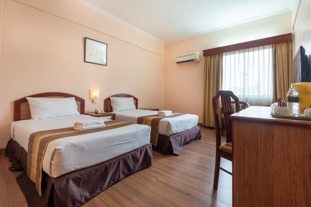 Hotel Seri Malaysia איפוה מראה חיצוני תמונה