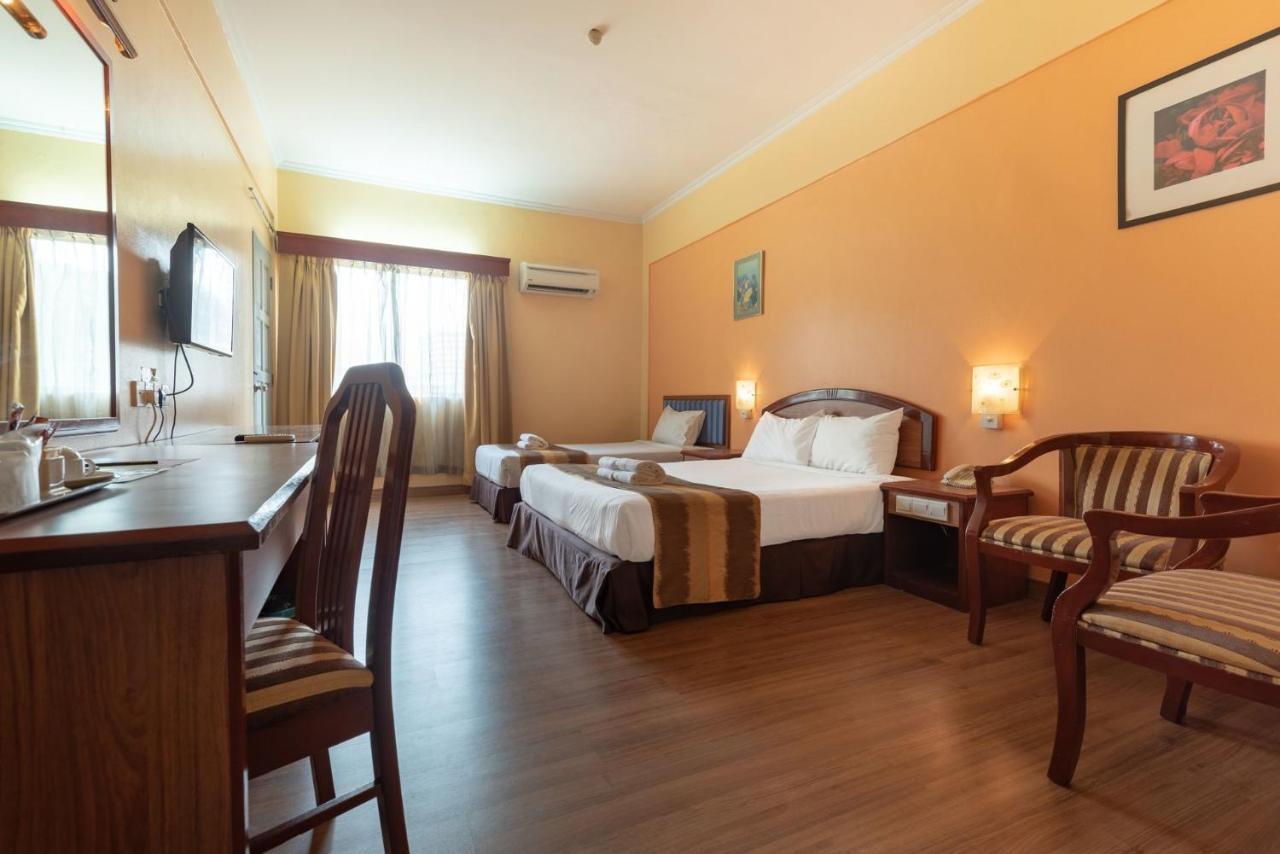 Hotel Seri Malaysia איפוה מראה חיצוני תמונה
