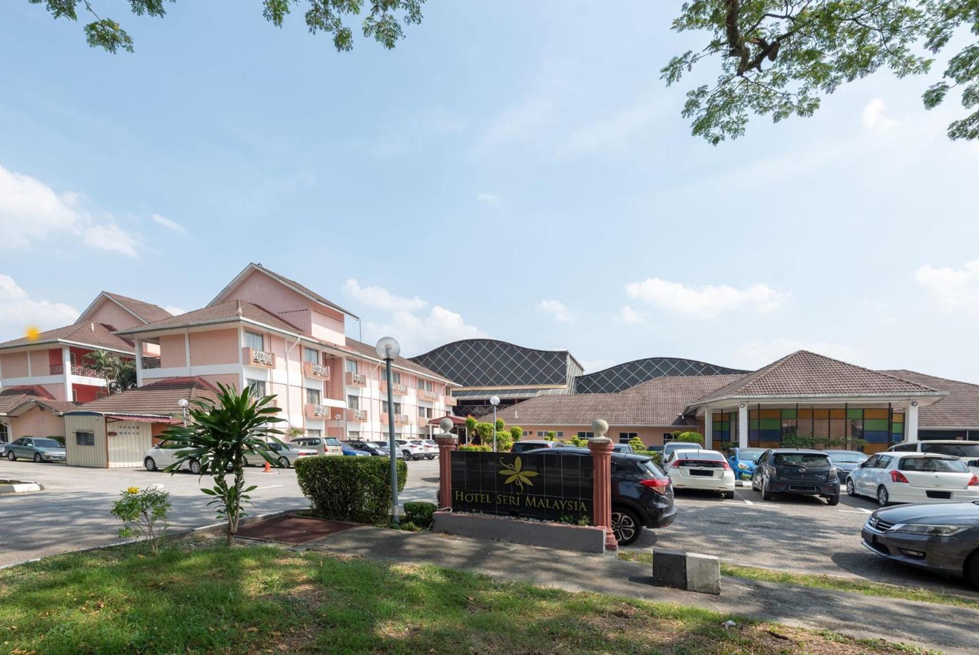 Hotel Seri Malaysia איפוה מראה חיצוני תמונה