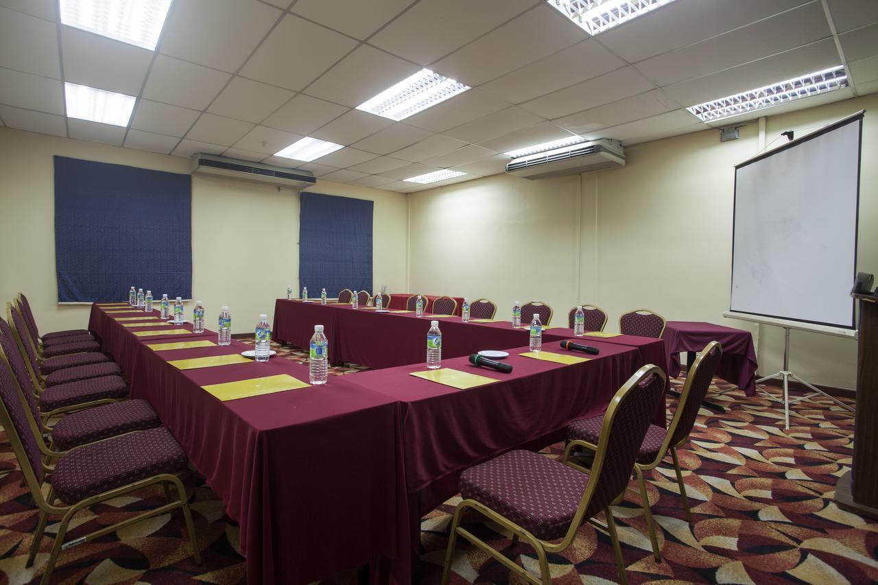 Hotel Seri Malaysia איפוה מראה חיצוני תמונה