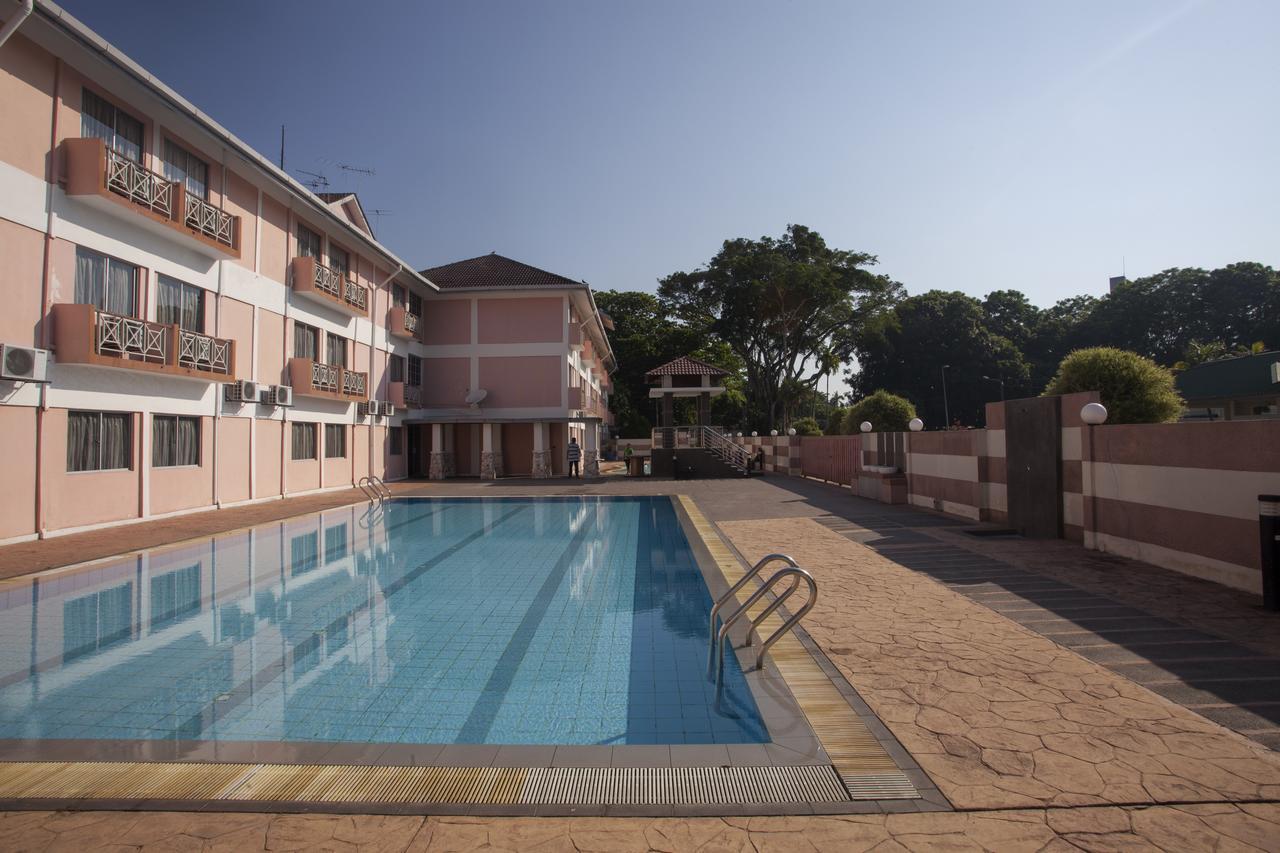 Hotel Seri Malaysia איפוה מראה חיצוני תמונה