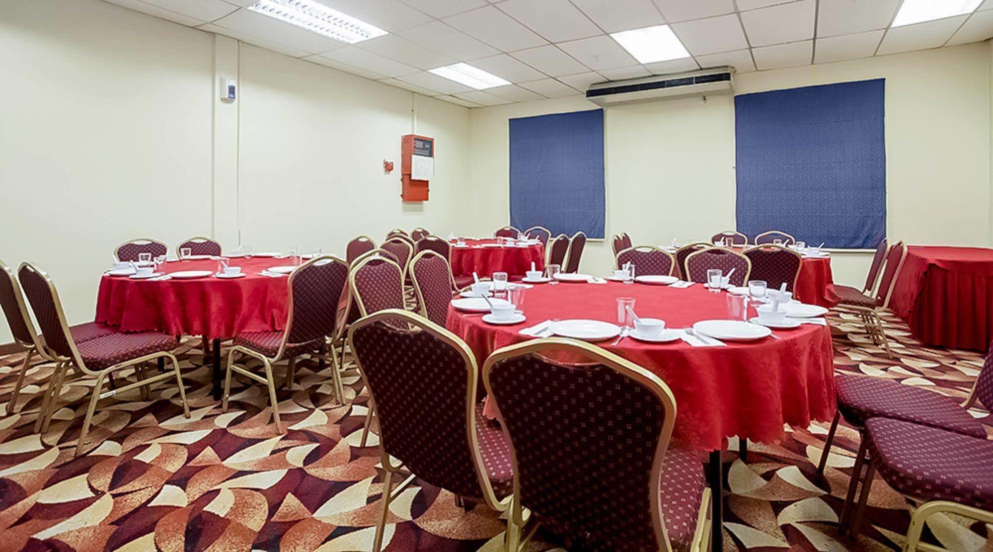 Hotel Seri Malaysia איפוה מראה חיצוני תמונה